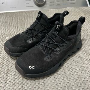 On Running Youth Sneakers